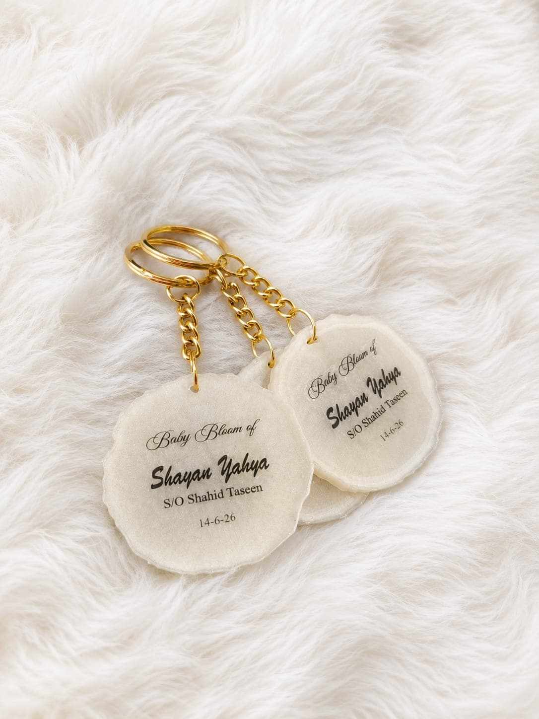 White Resin keychain 1